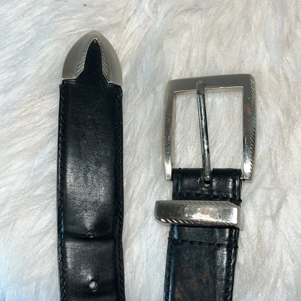 Black leather belt with silver tone golfer/golf conchos and metal tip est men XL